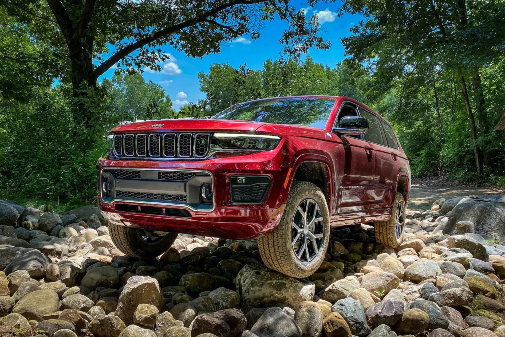 2021 Jeep Grand Cherokee L Battery